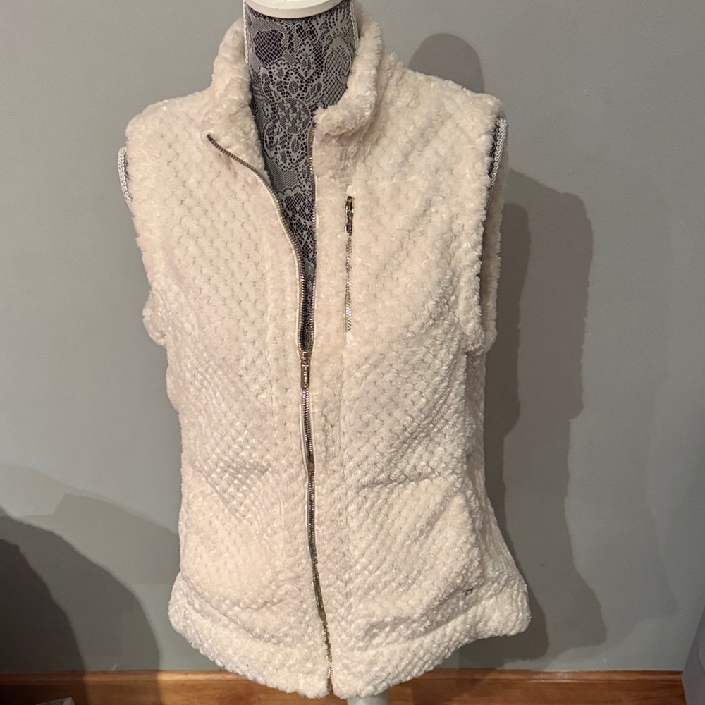 Calvin Klein Textured Cream Vest